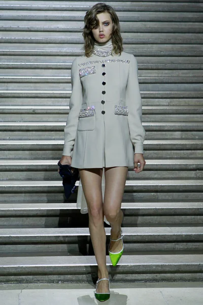 Look 23